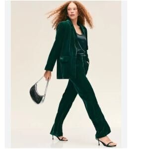 NWT Extra High-Rise Taylor Wide Leg Green Velvet Trouser by Old Navy size Large